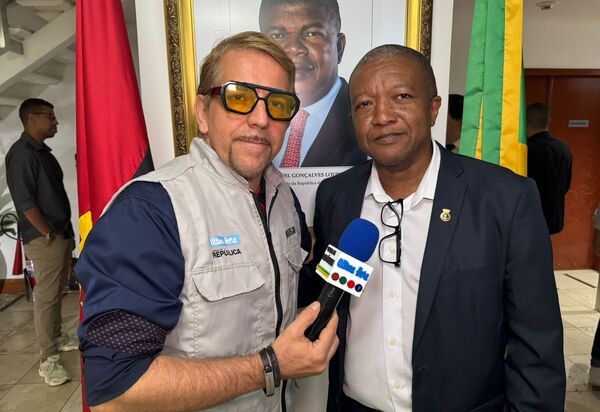 Mário Teixeira participa do Café Empreenda Rio no Consulado de Angola e revela estratégias para atrair empresas de volta ao bairro