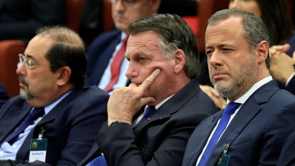 Advogado de Bolsonaro fala sobre estado de saúde do ex-presidente