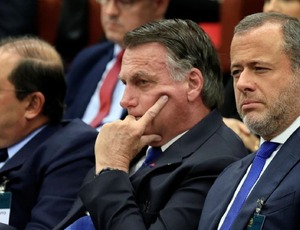 Advogado de Bolsonaro fala sobre estado de saúde do ex-presidente