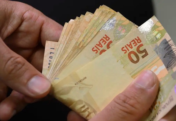 Copom mantém taxa básica de juros em 15% ao ano