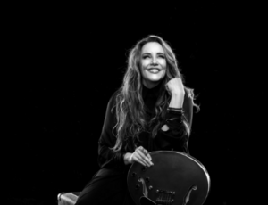 ANA CAROLINA CELEBRA 25 ANOS DE CARREIRA: no dia 19 de setembro  no Qualistage