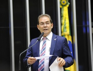 Hugo Motta confirma Paulinho da Força como relator do projeto da anistia