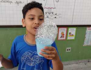 Rádio Traquinagem: Literatura, infância e criatividade em Águas da Prata