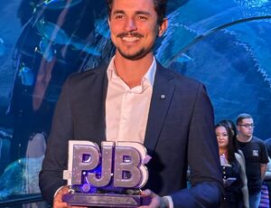 Prêmio da TV Band reconhece trabalho do vereador Salvino com UNESCO para jovens brasileiros