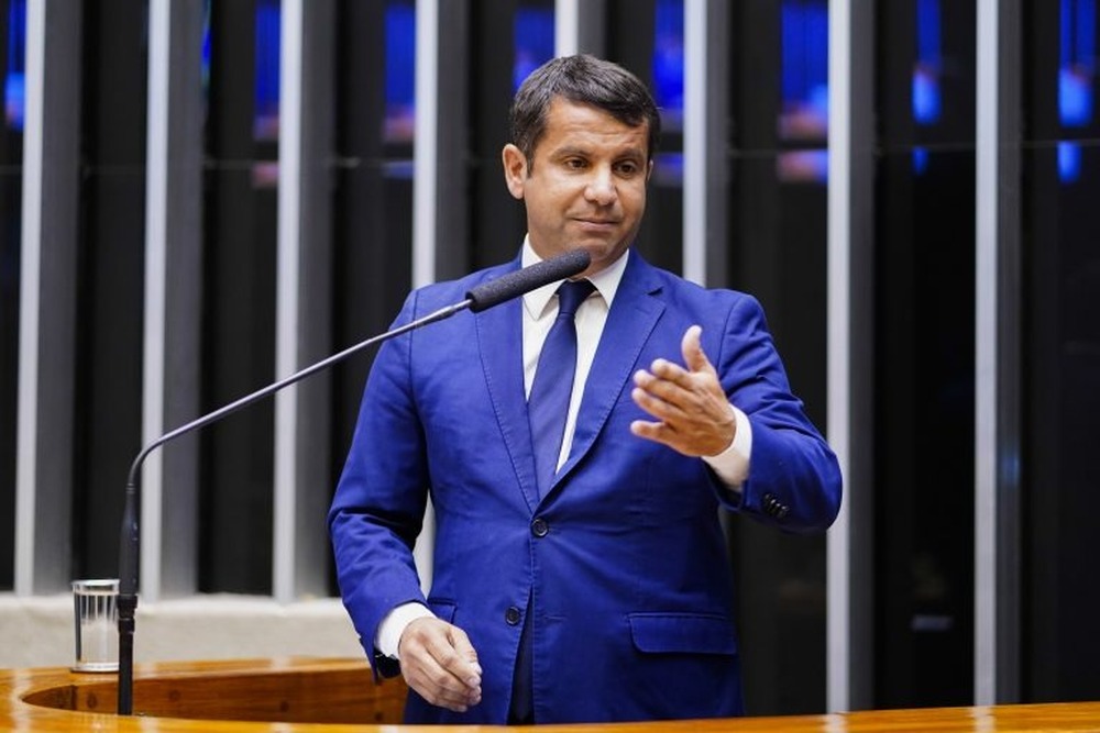 Dr. Luizinho chama de ‘momento triste’ derrota da PEC da Blindagem e Paulinho pede pacificação com Senado