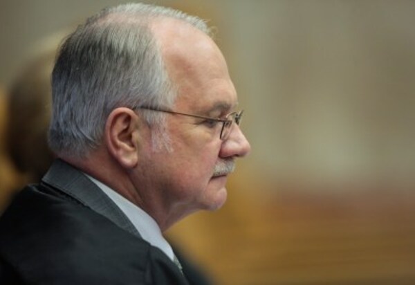 Fachin assume STF com pautas sobre Ferrogrão e vínculo na uberização