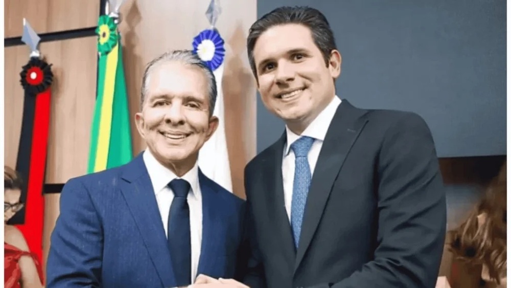 Hugo Motta precisa que Lula apoie seu pai, Nabor Wanderley, candidato ao Senado em 2026