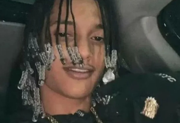 Rapper Oruam deixa a prisão no Rio após 69 dias