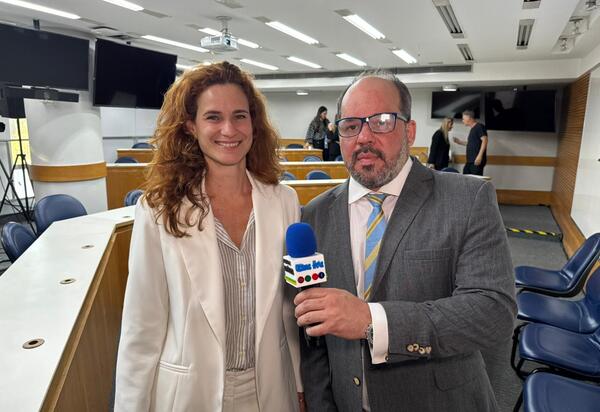 Nathalie Kuperman revoluciona mercado de joias com inclusão de mulheres negras em vulnerabilidade social