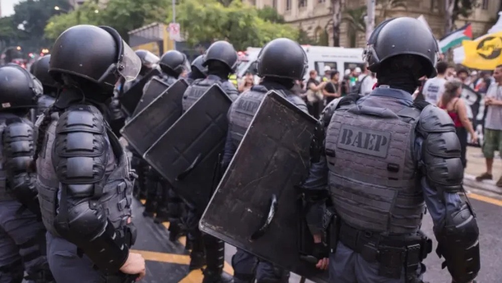 Letalidade policial em SP recua, mas segue pior do que patamar anterior a Tarcísio