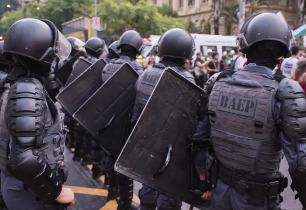 Letalidade policial em SP recua, mas segue pior do que patamar anterior a Tarcísio