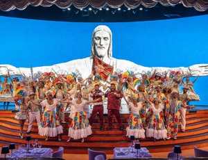 Roxy Dinner Show celebra o Dia Mundial do Turismo com marcas históricas