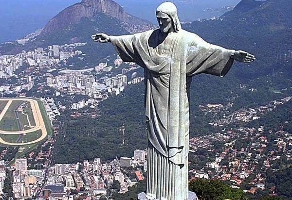 Rio impulsiona recorde histórico de turistas estrangeiros no Brasil