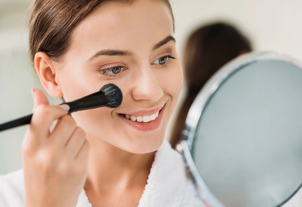 Dicas para fazer a pele durar mais com maquiagem perfeita