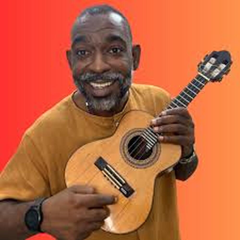 Samba, Futebol e Feijoada se Encontram no Quintal do Zico em Celebração à Tradição Carioca