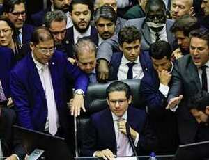 Conselho de Ética da Câmara abre processos contra três deputados envolvidos em motim no plenário