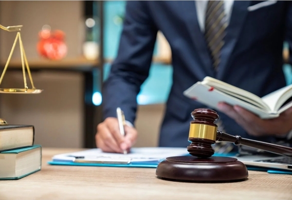 OAB-RJ articula ofensiva contra aumento de taxação de advogados