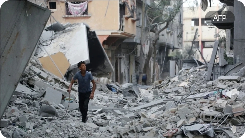 Palestinos encontram Cidade de Gaza devastada antes que Hamas comece a libertar reféns