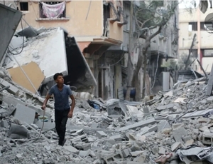 Palestinos encontram Cidade de Gaza devastada antes que Hamas comece a libertar reféns