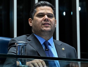 Davi Alcolumbre saúda acordo entre Israel e Hamas