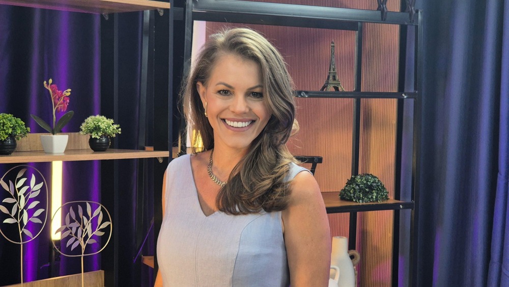 Ela trocou as planilhas pelo microfone: conheça Ana Paula Klein, a ex-executiva que comanda o podcast Ana Talk's