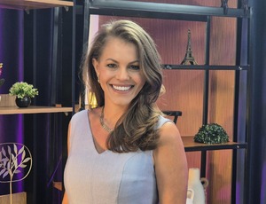 Ela trocou as planilhas pelo microfone: conheça Ana Paula Klein, a ex-executiva que comanda o podcast Ana Talk's