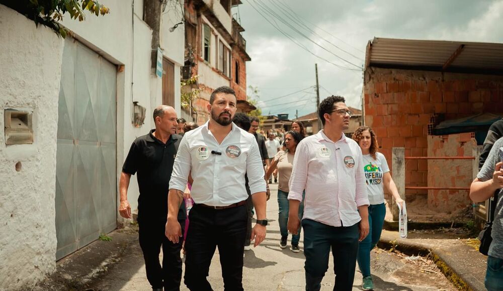 Representantes do Governo Federal e Deputado Yuri Moura visitam Rua Nova e anunciam investimentos para Petrópolis