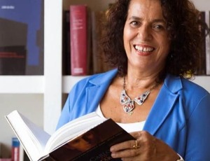 Personalidades da literatura nacional se encontram em evento gratuito pelo aniversário de 30 anos da Estação das Letras