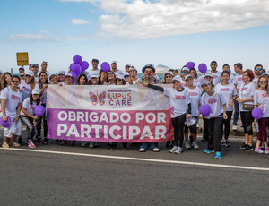 Exposição “Existe Vida Após o Diagnóstico” dá visibilidade a histórias de pessoas com lúpus no Aeroporto do Galeão