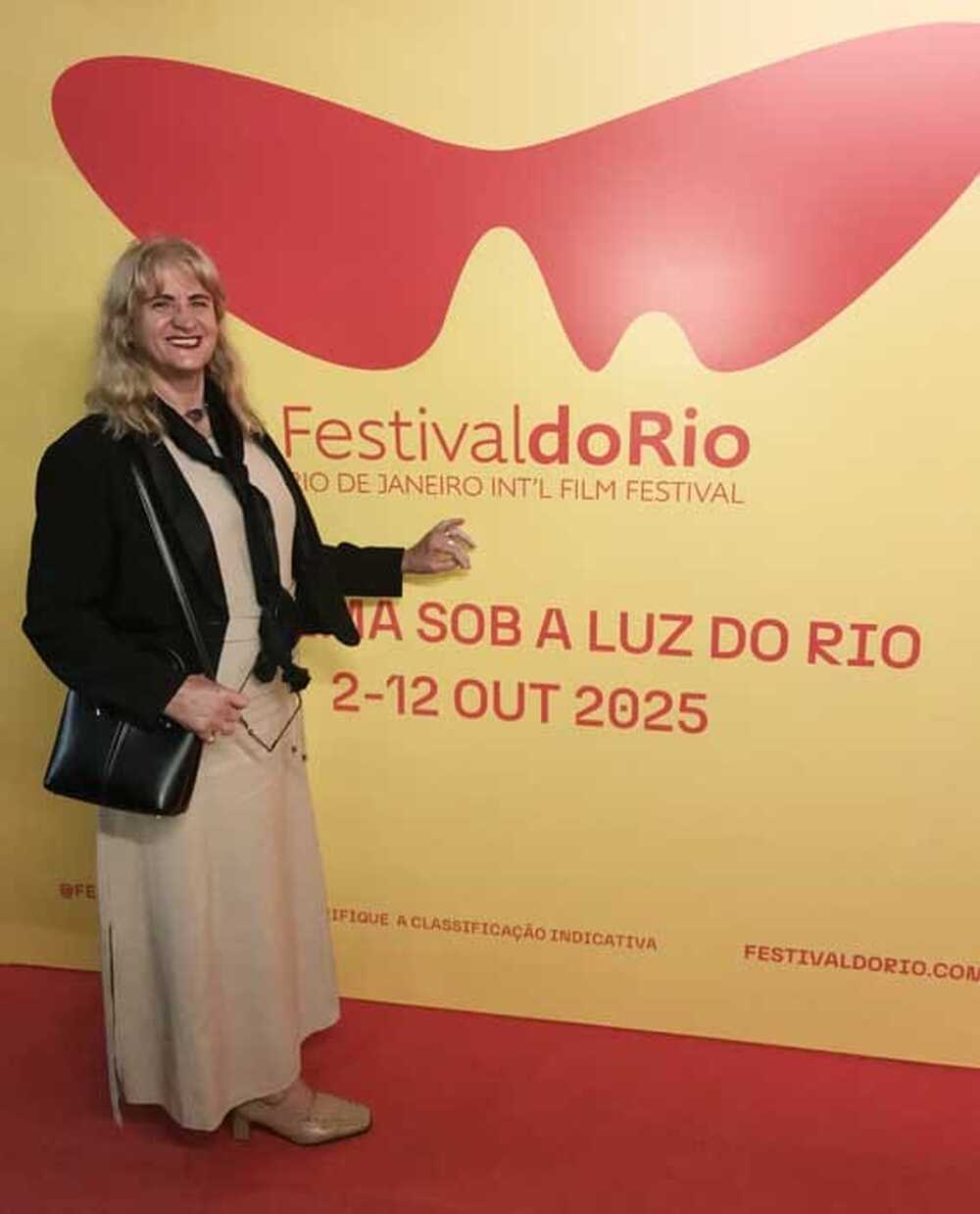 Atriz Luzimar Trottmann prestigia a 27ª edição do Festival do Rio, no Cine Odeon 
