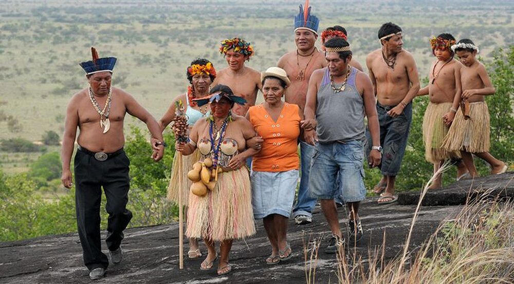 391 etnias indígenas falam 295 línguas no Brasil, aponta IBGE