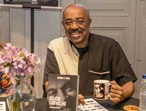 Juvenal C. Filho lança biografia que celebra legado de Delcio Carvalho