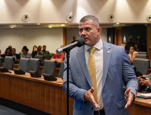 Tropa de choque do PL na Alerj repudia possibilidade de apoio a Eduardo Paes na disputa ao governo estadual