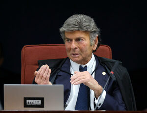 Fux deixa de participar dos julgamentos da 'trama golpista' após mudança de turma