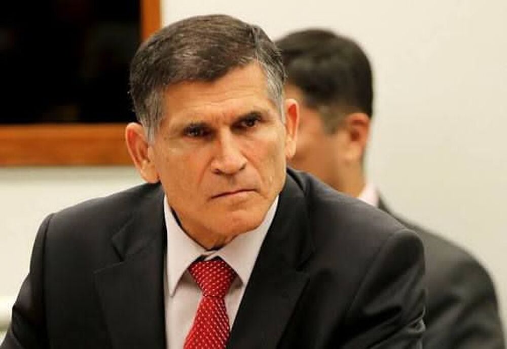 A Irresponsabilidade Histórica e o Heroísmo Policial