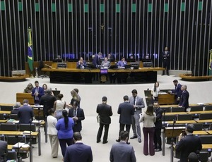 Câmara aprova medida provisória que reformula as regras do setor elétrico
