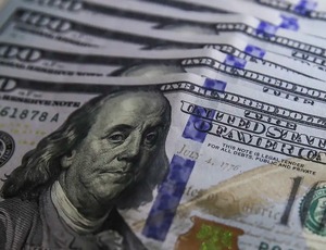 Bolsa sobe pela sétima vez seguida e volta a bater recorde