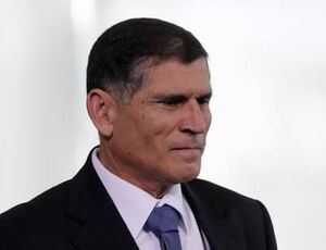 COMO É QUE FICA DE AGORA EM DIANTE?