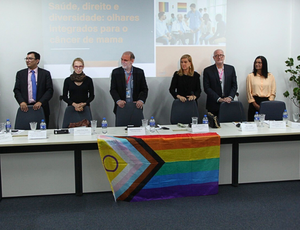 OAB-Rio e INCA fecham Outubro Rosa com debate sobre câncer de mama na comunidade LGBTQIAPN+