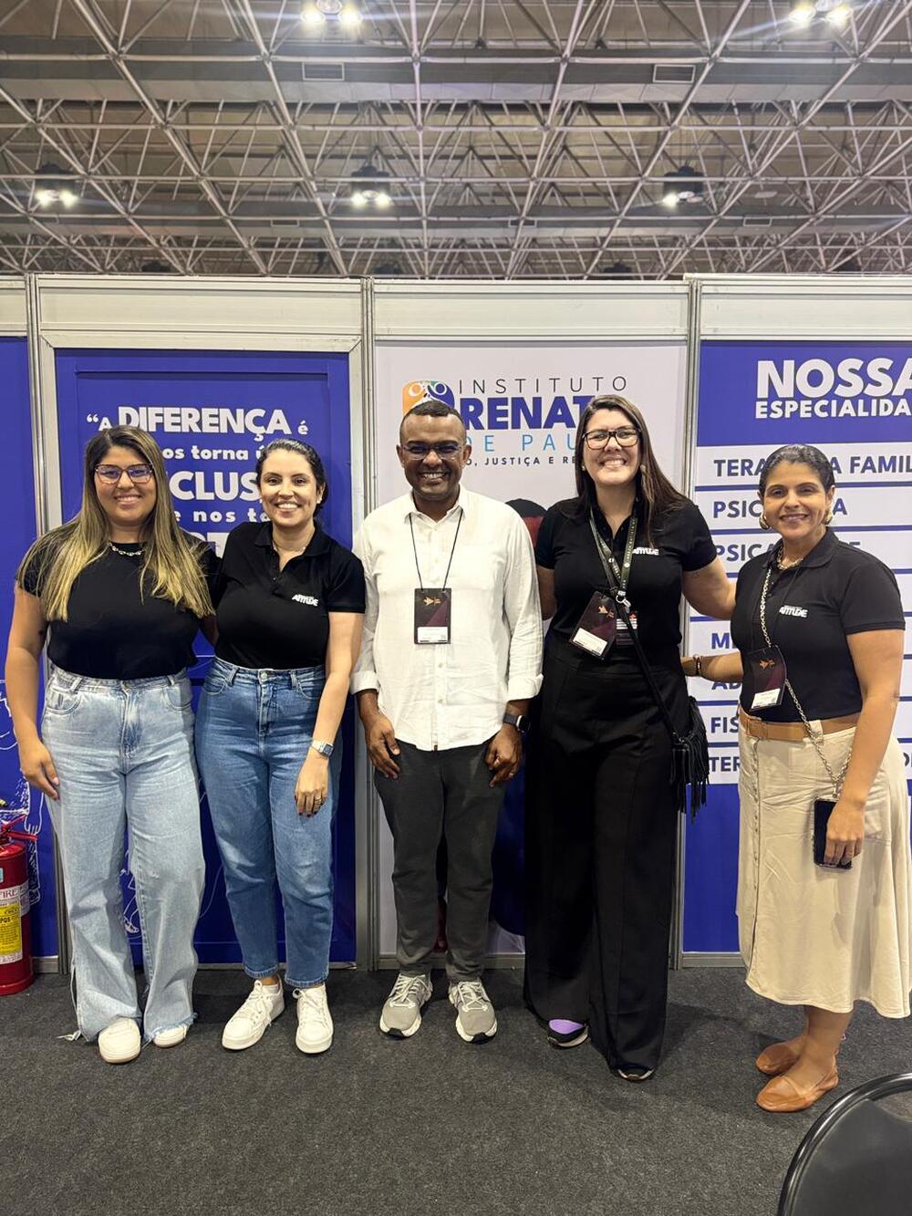 Instituto Renato de Paula promove atendimentos acessíveis e homenagem aos 50 anos de Otoniel & Oziel na Expo Cristã 2025