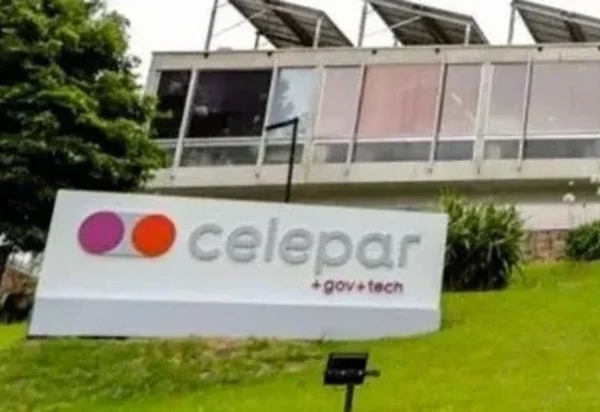 Flávio Dino cobra explicações do governo Ratinho Jr. sobre venda da Celepar