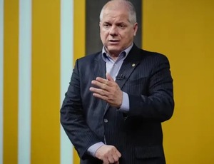 Fraude do INSS: ex-presidente da instituição, Alessandro Stefanutto, é preso pela PF