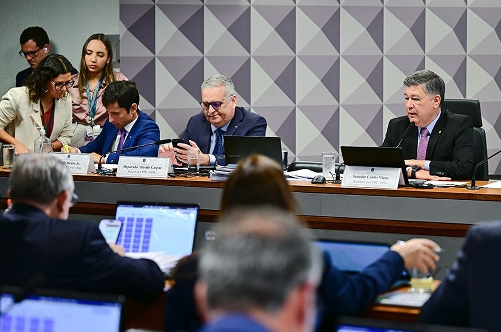 CPMI do INSS: Deputado Euclydes Pertersen é alvo de investigação por receber R$ 14,7 milhões em propina do esquema de corrupção