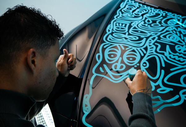 Romulo Kuranyi x Bentley Stuttgart x Canvancan x ArtOasis