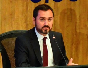 Diretor da PF diz que escândalo investigado no Banco Master chega a R$ 12 bi