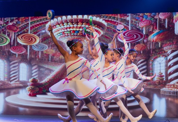 De Paraisópolis ao palco: espetáculo gratuito de balé revela como a arte está transformando vidas na periferia de São Paulo