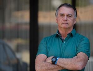 PF prende Jair Bolsonaro preventivamente após convocação de vigília por Flávio Bolsonaro, que teria gerado risco ao ex-presidente e à ordem pública