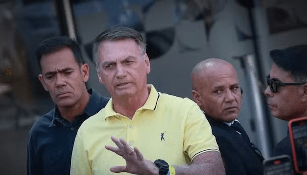 STF fará sessão extraordinária para analisar prisão preventiva de Jair Bolsonaro