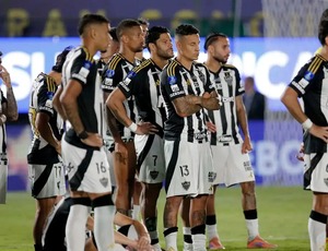 Lanús supera Atlético-MG nos pênaltis e é bicampeão da Sul-Americana