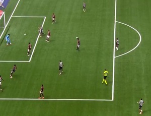 Flamengo busca empate com Atlético-MG no fim e fica muito perto do título brasileiro